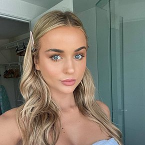 Amanda Sin Operar escort in  offers Beso francés
 services