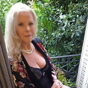 Lena All Natural
 escort in Paris offers Lingerie services