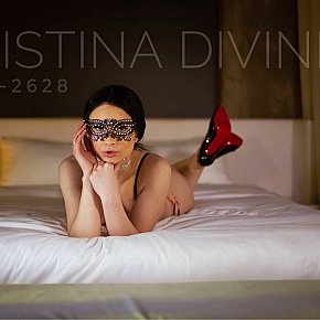 christina-divine escort in Montreal offers Fantasias/uniformes services