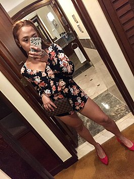 Ladyboy-kayelha