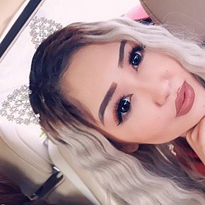 Mary Completamente Natural escort in  offers Ejaculação no rosto services