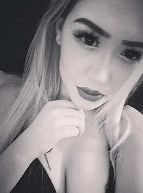 Mary Completamente Natural escort in  offers Ejaculação no rosto services
