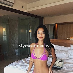 Vince escort in Kuala Lumpur offers Pompino senza preservativo services
