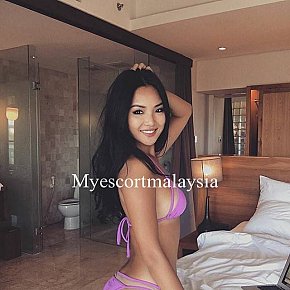 Vince escort in Kuala Lumpur offers Pompino senza preservativo services