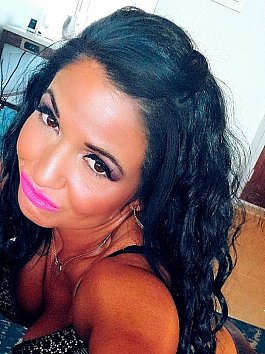 Maya-Amore-Exotic-MILF