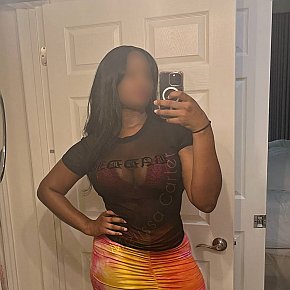 Melissa-Carter escort in Toronto offers Mamada con condón
 services