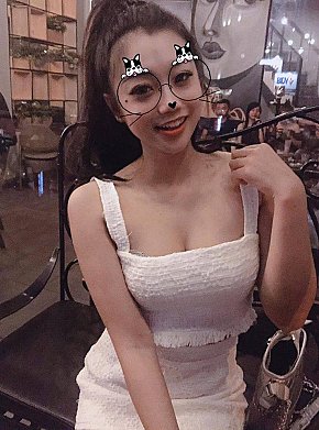 Jess escort in Kuala Lumpur offers Küssen services