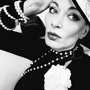 VictoriaCharme Vip Escort escort in Lyon