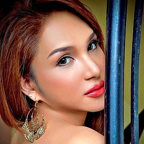 Tslulusanjo escort in Seoul offers Experiencia de pornstar (PSE)
 services