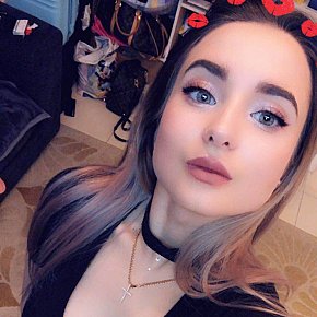 Hanna escort in Shanghai offers Girlfriend Experience(GFE) services