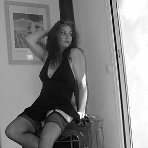 Lilas Vip Escort escort in Perpignan offers Bacio se c'è sintonia services