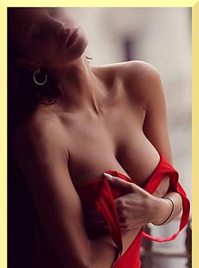 Chardonnay-Vincent escort in Johannesburg offers Bacio services
