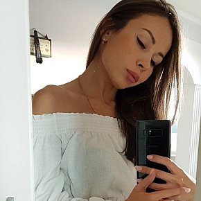 Victoria Super Busty
 escort in Cannes