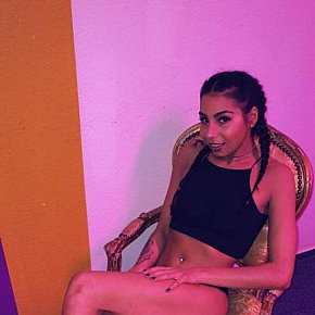 Dea escort in Bürstadt offers Finalizare pe Corp(COB) services