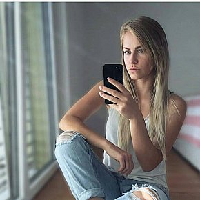 TESA Super-forte Di Seno escort in Paris offers 69 Position services