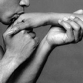 James Vip Escort escort in Paris offers Masaje erótico
 services