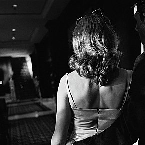James Vip Escort escort in Paris offers Masaje erótico
 services