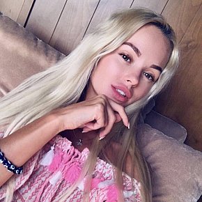 LARA Entièrement Naturelle escort in Limassol offers Jeux avec gode/sextoys services