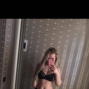 Anyasupermodel escort in 