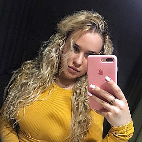 Anyasupermodel escort in 