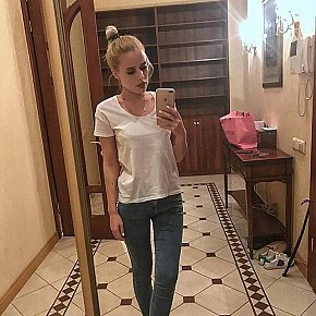 Anyasupermodel escort in 