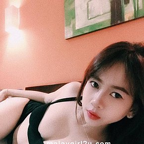 Josephine-Malay-Girl-2U Fitness Girl escort in Kuala Lumpur offers Sărut Franţuzesc services