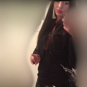 Mysterious-miss-Anna Completamente Naturale escort in Cannes offers Girlfriend Experience (GFE) services