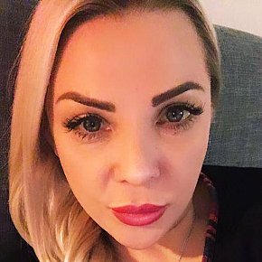 Eva escort in Baku offers 69 services