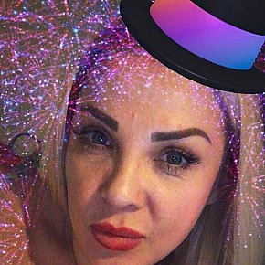 Eva escort in Baku offers 69 services
