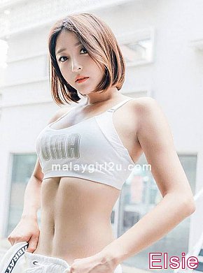 Elsie-Top-Level-Girl Vip Escort escort in Kuala Lumpur offers Beso francés
 services