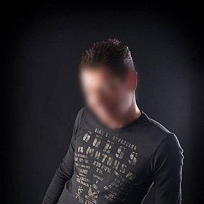 David escort in Antwerpen offers Sesso in posizioni diverse services
