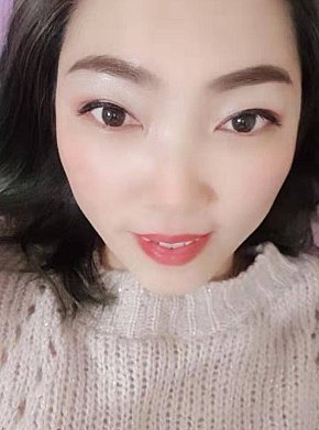 Asian-Ladies All Natural
 escort in Amman offers Dildo Play/Toys services