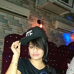ariya Sâni Mari
 escort in Kuala Lumpur offers Handjob services