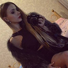 Darya escort in Chisinau offers Extraball services
