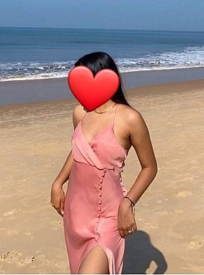 Laura Vip Escort escort in  offers Venida en la boca
 services