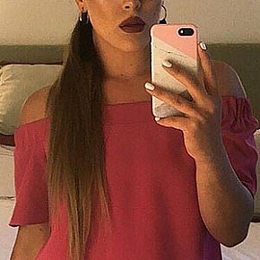 Abbie Muscular escort in  offers Massagem erótica services