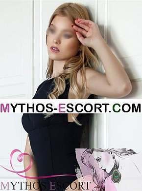 TARA Vip Escort escort in Stuttgart offers Ins Gesicht spritzen services
