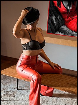 LadyRed-Brazil
