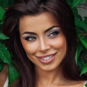 Mihaela escort in Chisinau offers Sexo en diferentes posturas
 services