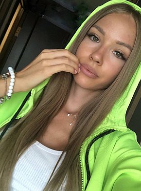 REGINA Vip Escort escort in Paris offers 69 Position services