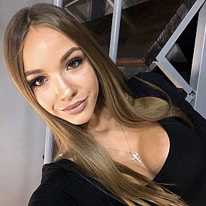 REGINA Vip Escort escort in Paris offers 69 Position services