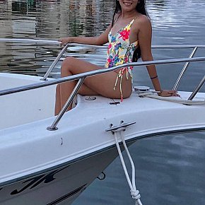 Beautifullatina escort in Playa del Carmen offers Ins Gesicht spritzen services