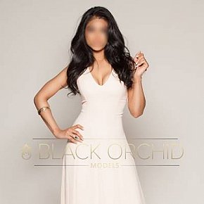Alina Cu Puțini Clienți escort in Shanghai offers Girlfriend Experience(GFE) services