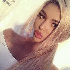 Nikolette_SUPERBEAUTY Vip Escort escort in Paris offers Sborrata sull corpo services
