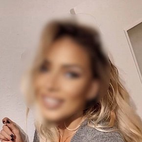 Dorothy Model/Fost Model escort in Sofia offers Dildo/Jucării services