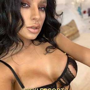 Elissa Studentessa Al College escort in Marbella offers Sborrata sull corpo services