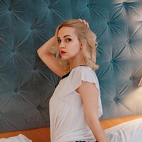 Kelly escort in Singapore City