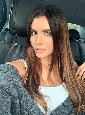 OSA Vip Escort escort in Paris offers Sexo en diferentes posturas
 services