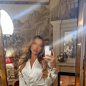 Christina-Smith escort in Oxford offers Posición 69 services