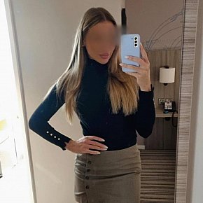 Christina-Smith escort in Oxford offers Posición 69 services